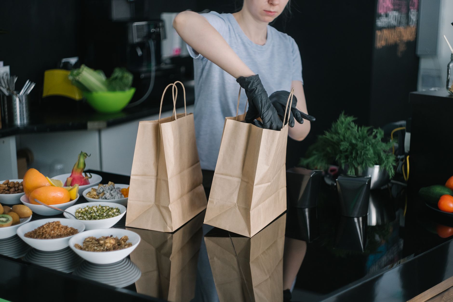 Grocery delivery bags with fresh produce